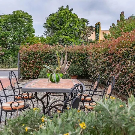 Appartement Irene With Patio And Parking *