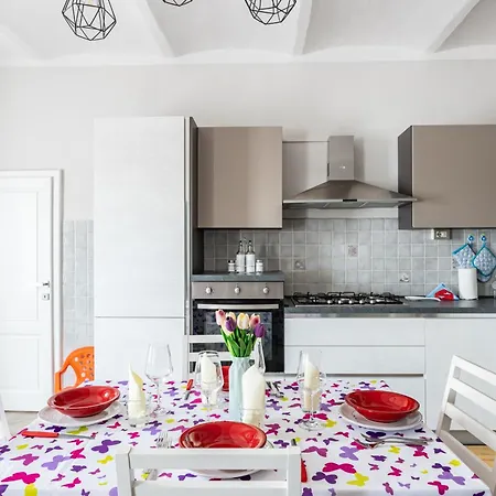 Apartament Irene With Patio And Parking