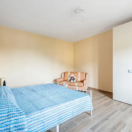 Apartament Irene With Patio And Parking *