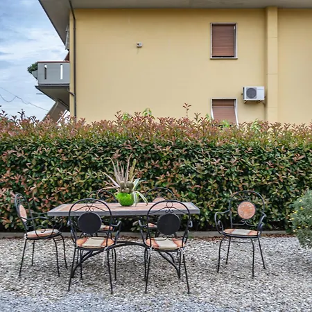 Irene With Patio And Parking Montecatini-Terme